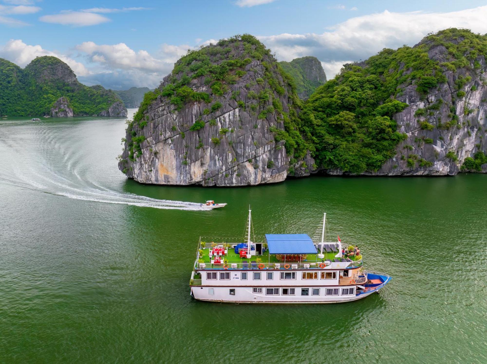 Sunlight Cruise Hotel Ha Long Exterior foto